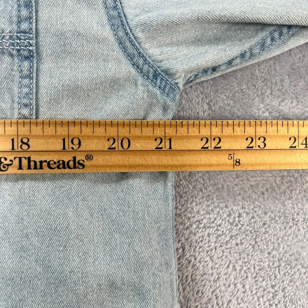 Vintage 90s Levi's Red Tab Denim Shirt Medium‎ Light Wash Cotton Unisex Retro